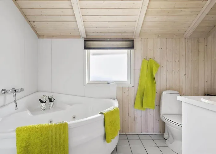 30510-odder-elmegaardsvej-8 *